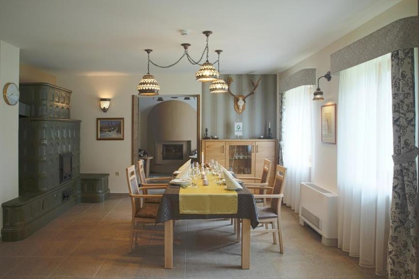 Alirét Vadászház Ságvár Extérieur photo